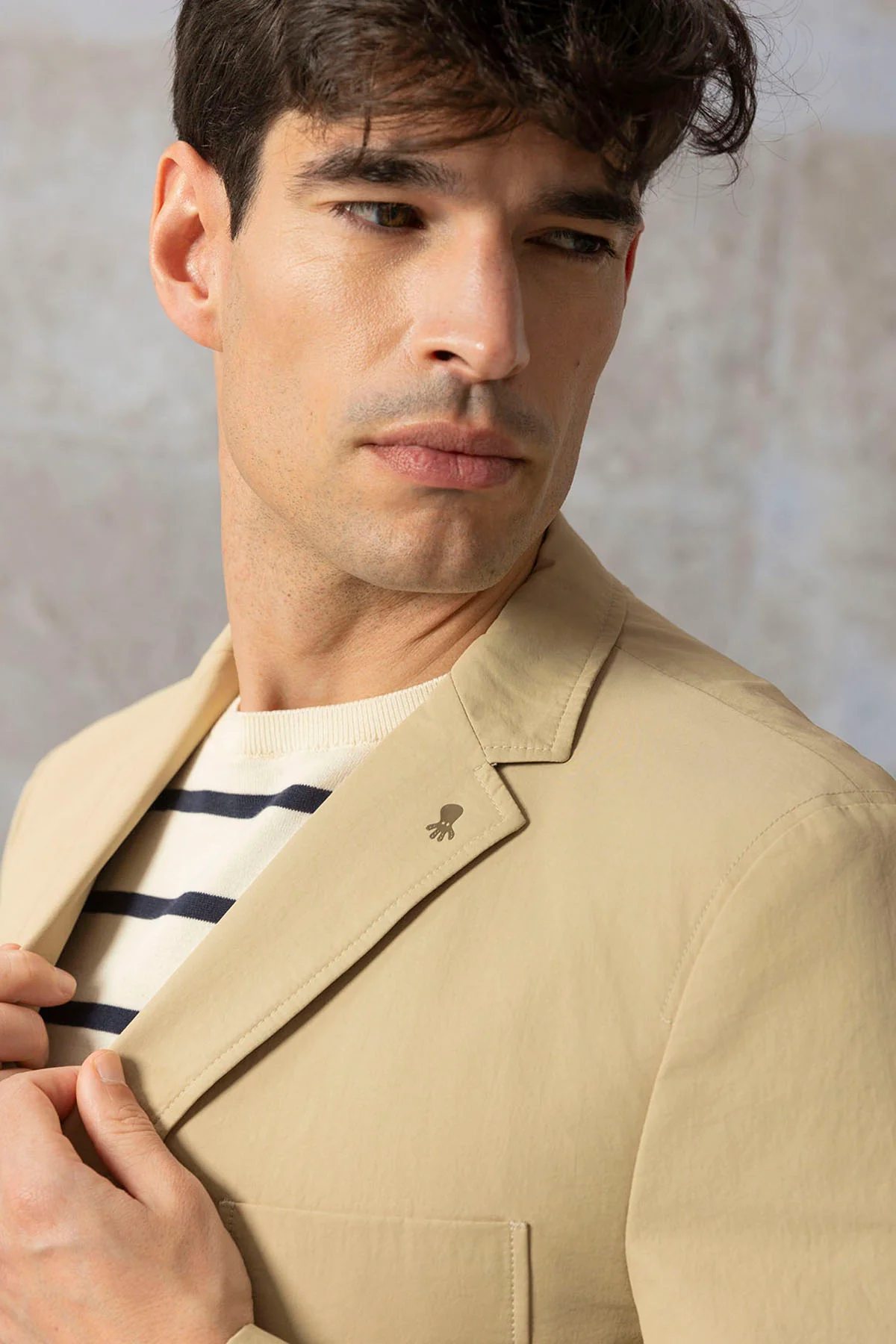AMERICANA TÉCNICA BOLSILLOS PARCHE BEIGE - Image 3