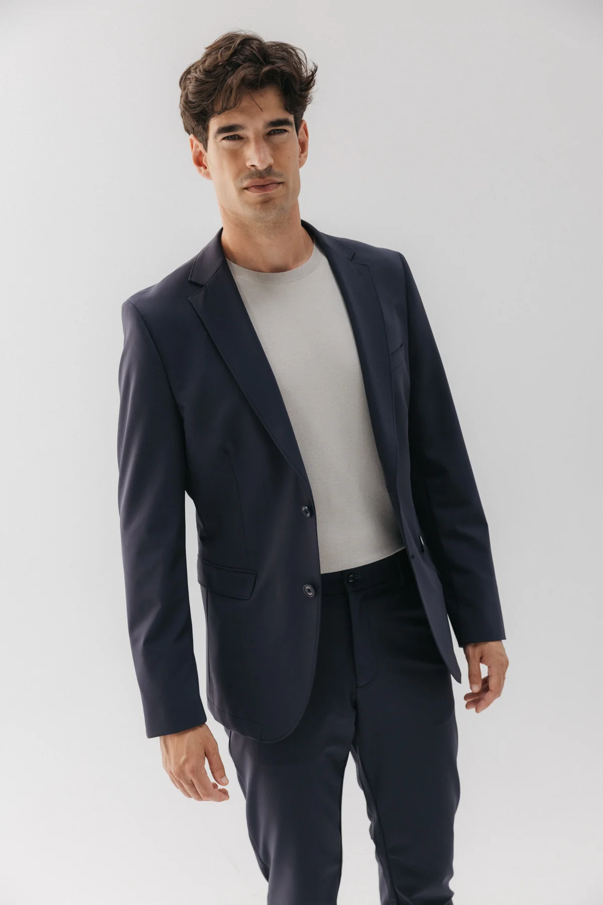 Americana técnica ultraligera azul marino - Image 3