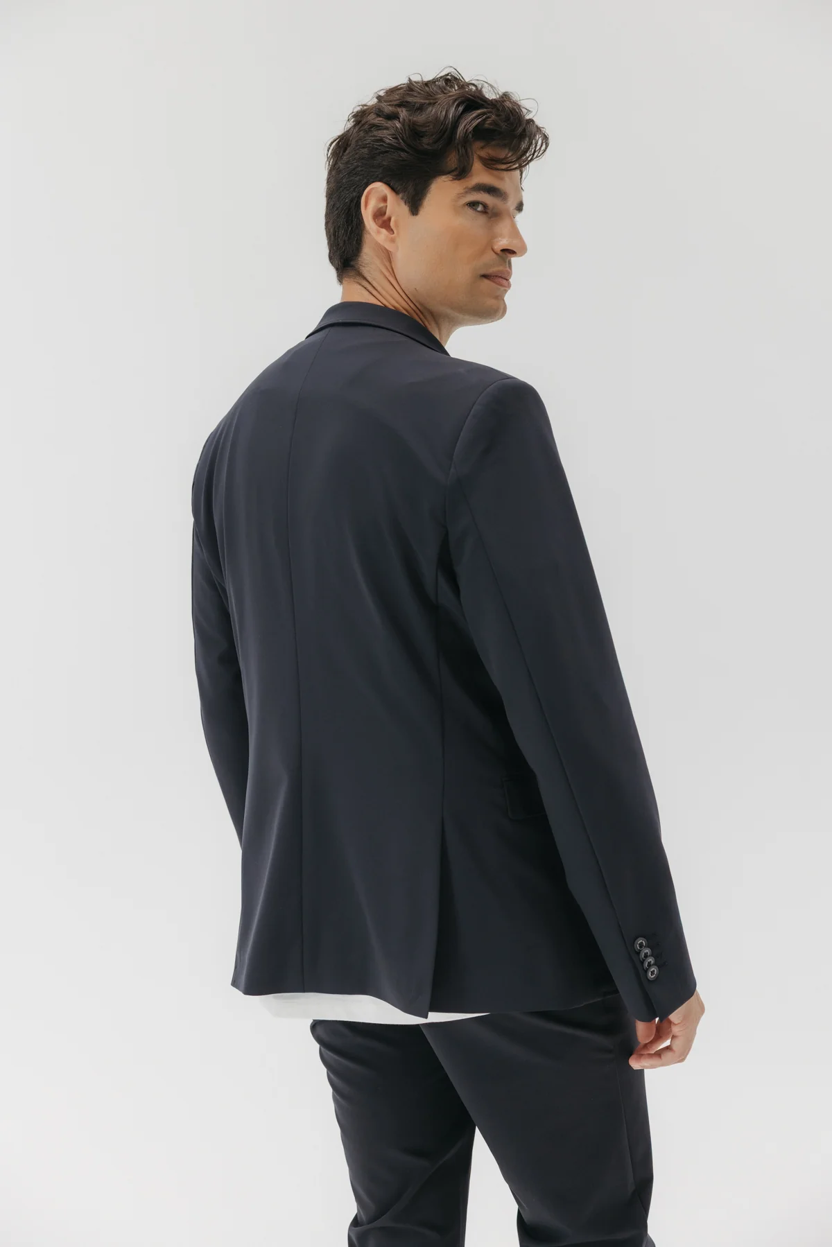 Americana técnica ultraligera azul marino - Image 7