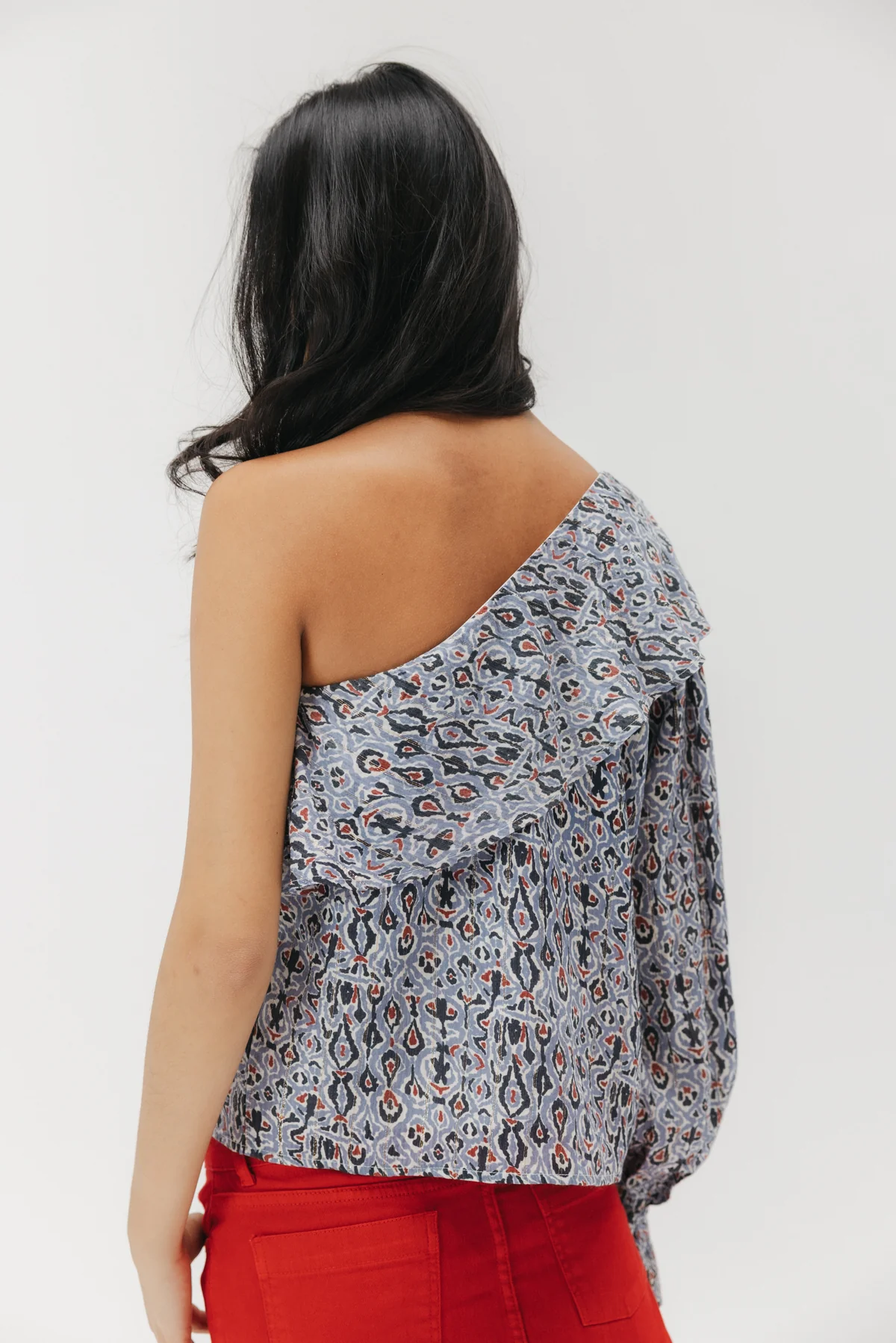 BLUSA TEEN ASIMÉTRICA ESTAMPADO GEOMÉTRICO MULTICOLOR - Image 6