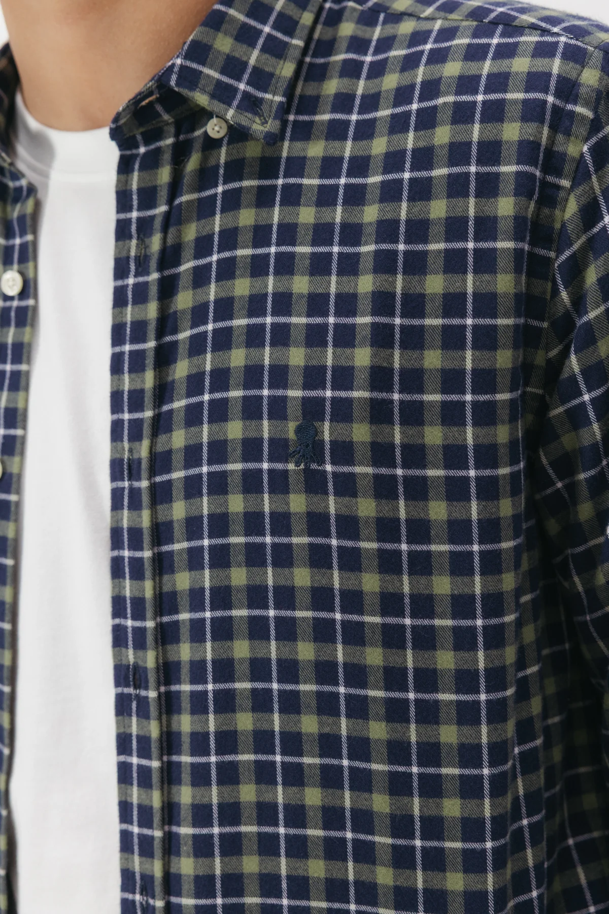 CAMISA CASUAL FRANELA CUADRO VERDE - Image 4