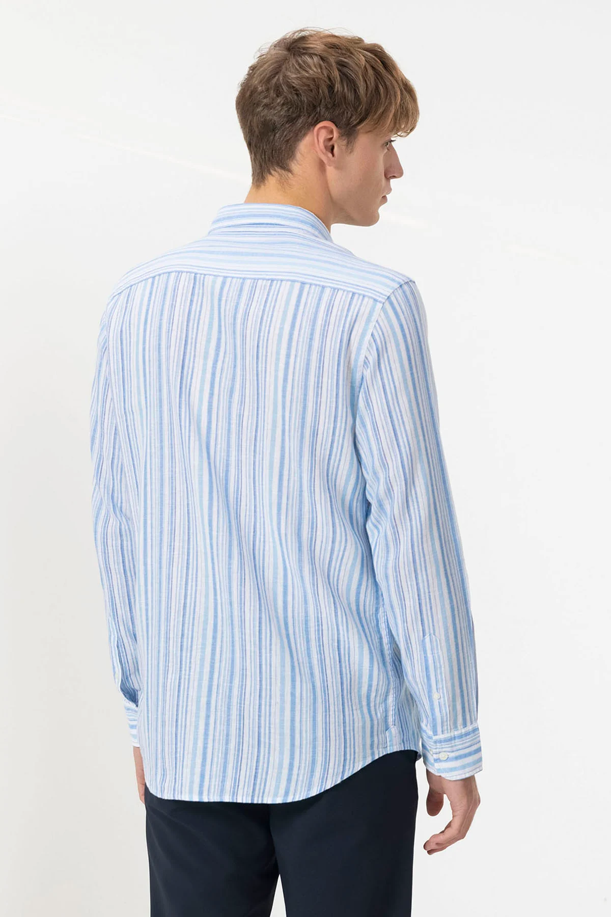 CAMISA CUELLO BOTÓN LINO MULTI RAYAS AZUL MULTICOLOR - Image 5