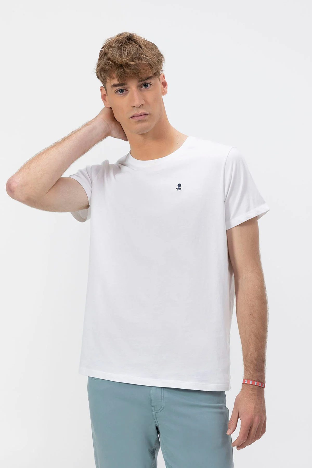 CAMISETA BÁSICA BORDADO A CONTRASTE BLANCO PURO