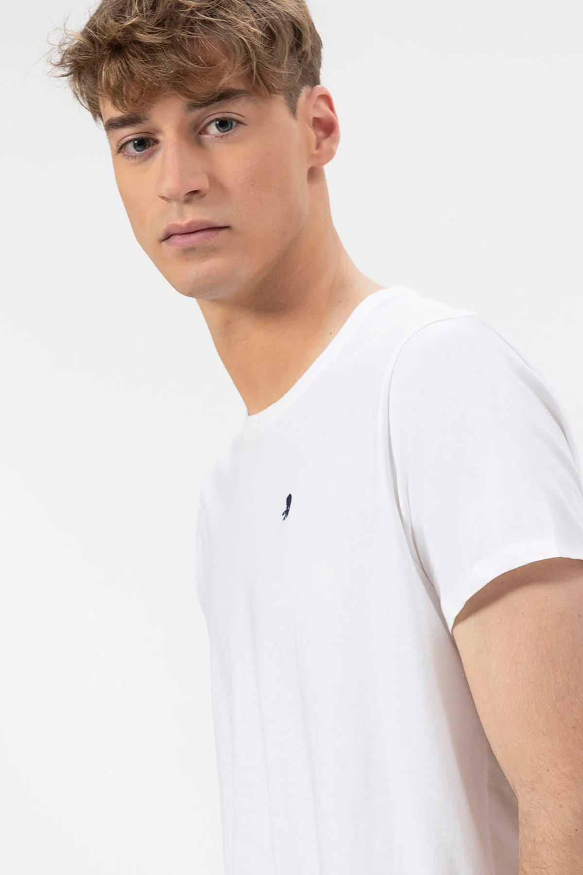 CAMISETA BÁSICA BORDADO A CONTRASTE BLANCO PURO - Image 6
