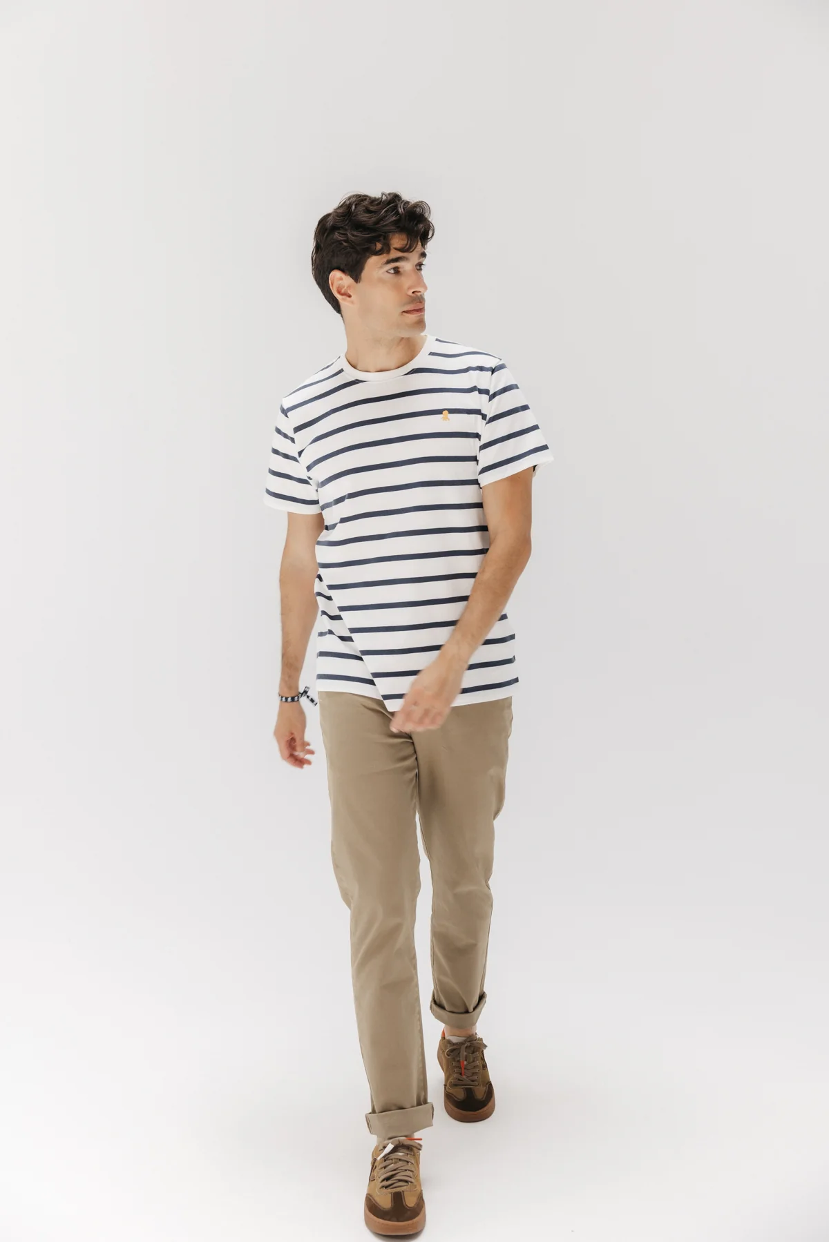 CAMISETA BÁSICA BORDADO RAYAS BLANCO PURO - Image 5