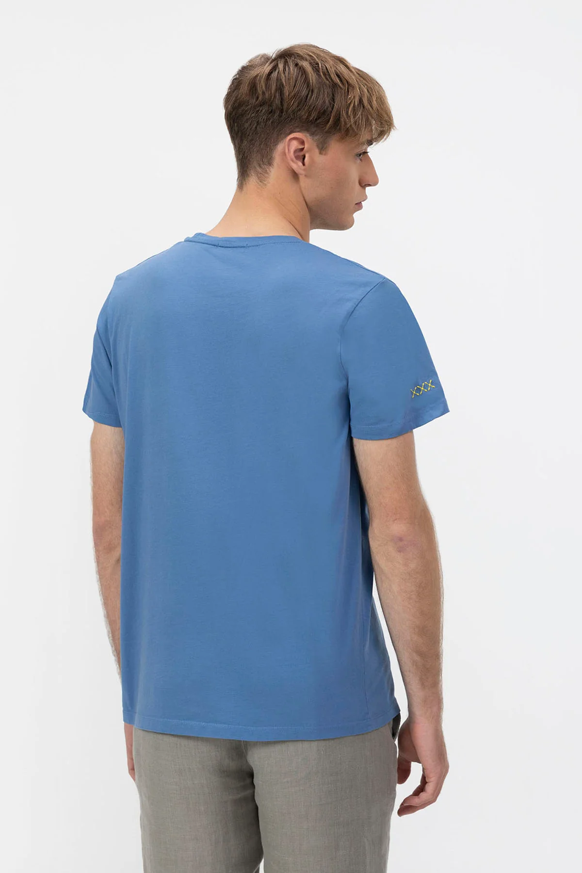 CAMISETA EL MAR TODO LO-CURA ÍNDIGO - Image 3