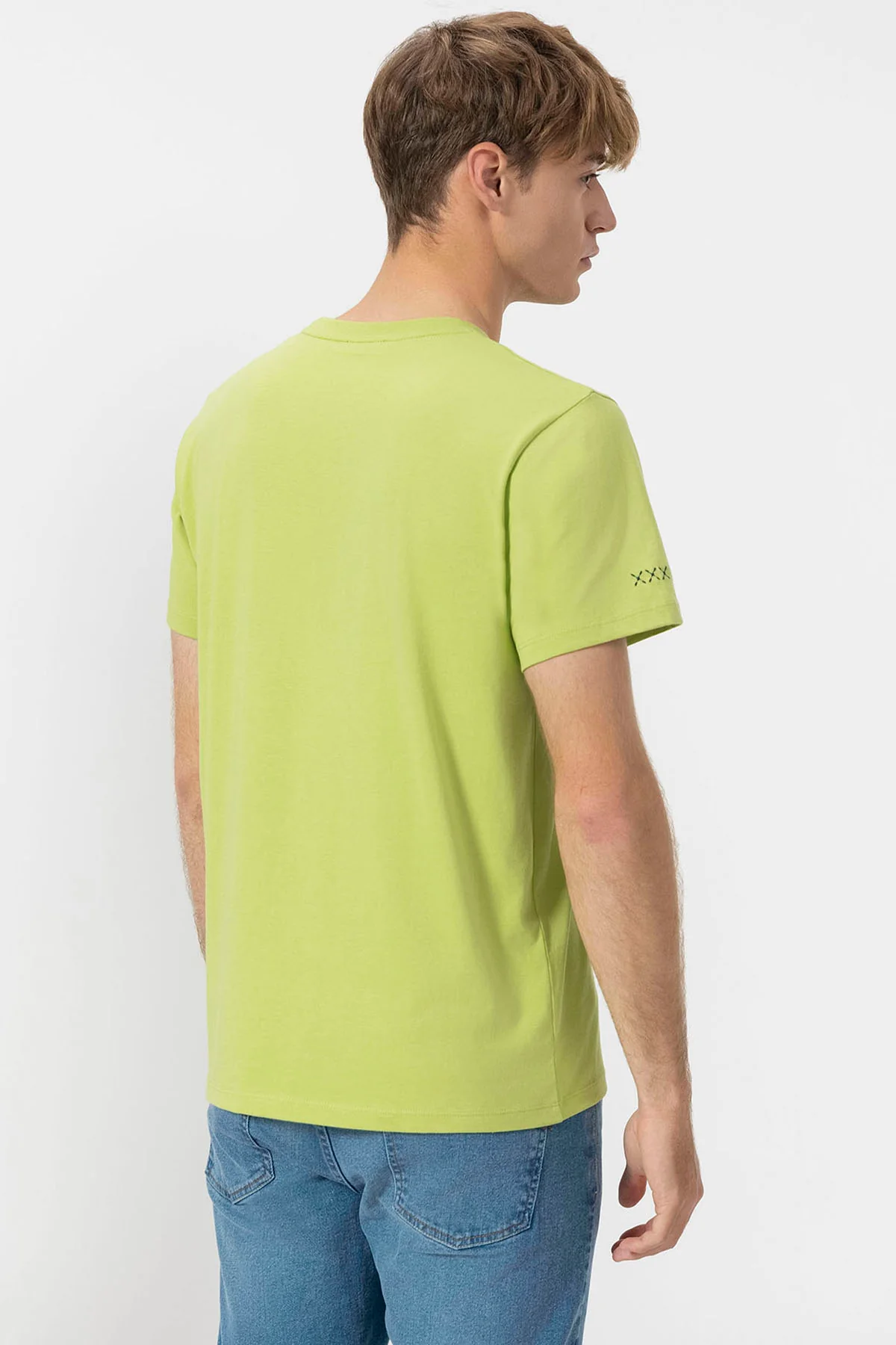 CAMISETA  EL MAR TODO LO-CURA VERDE PISTACHO - Image 6