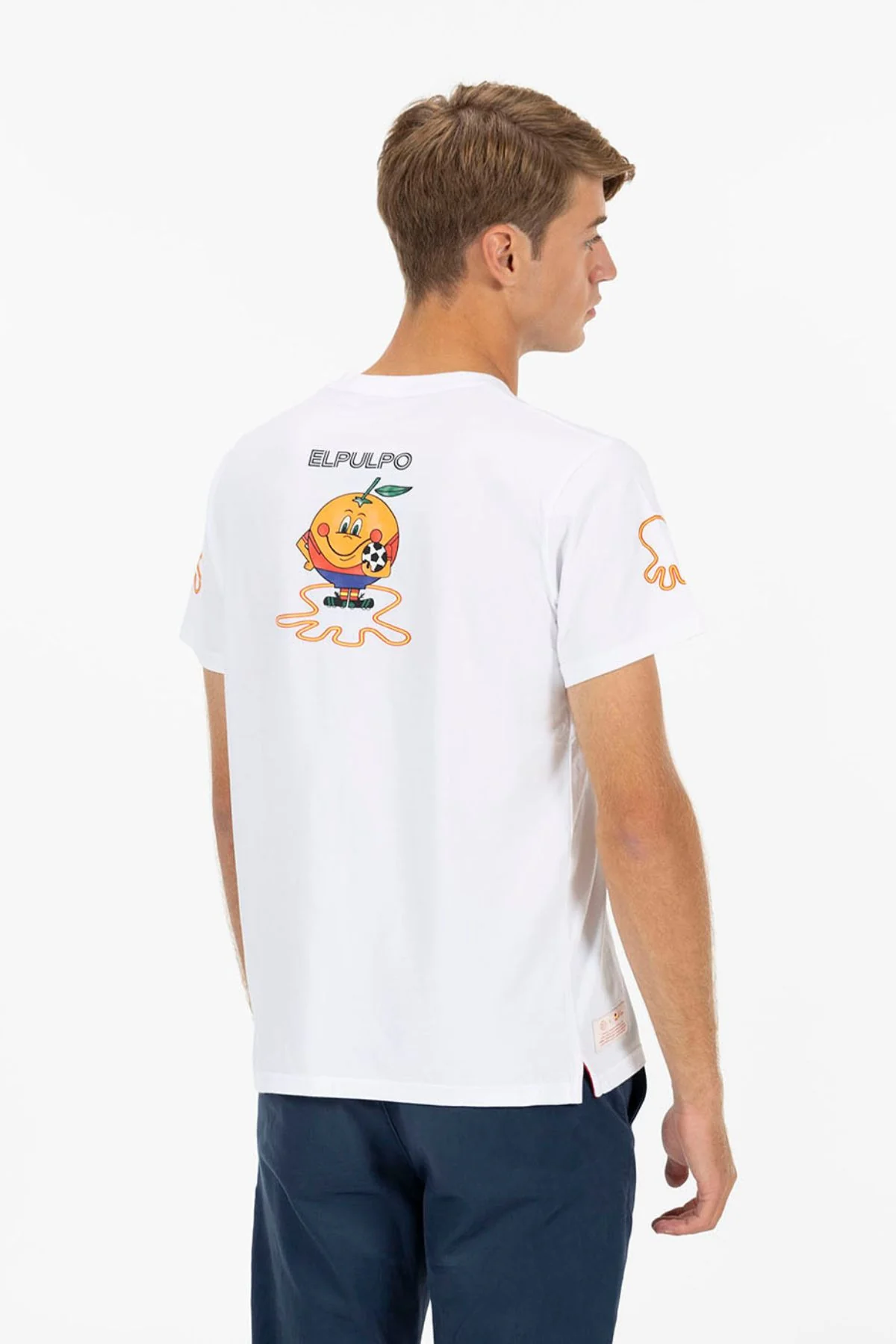 CAMISETA ESTAMPADO TRIPLE EMBLEMA NARANJITO BLANCO PURO