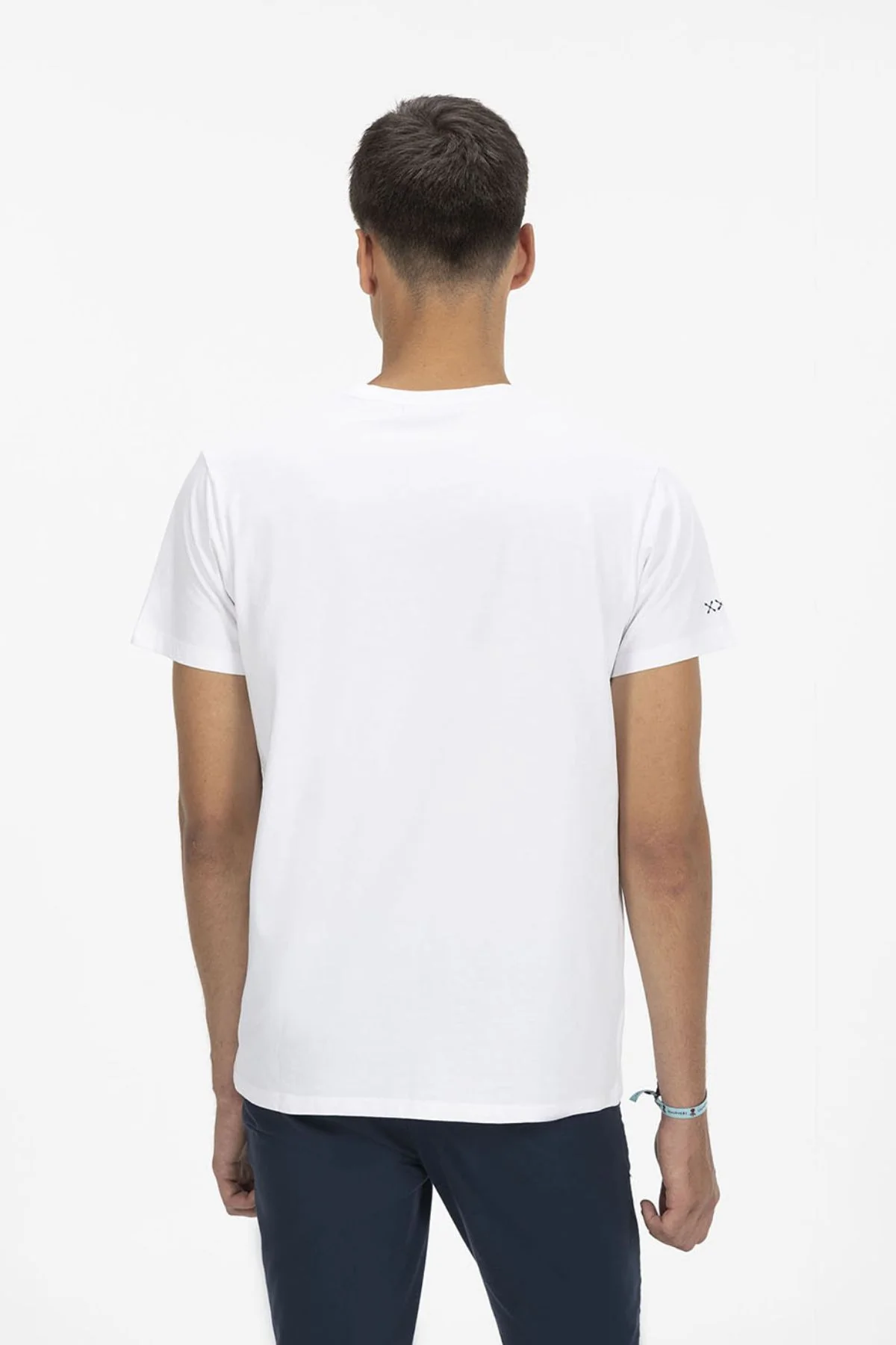 CAMISETA NEW BASIC LOGO BLANCO PURO - Image 3