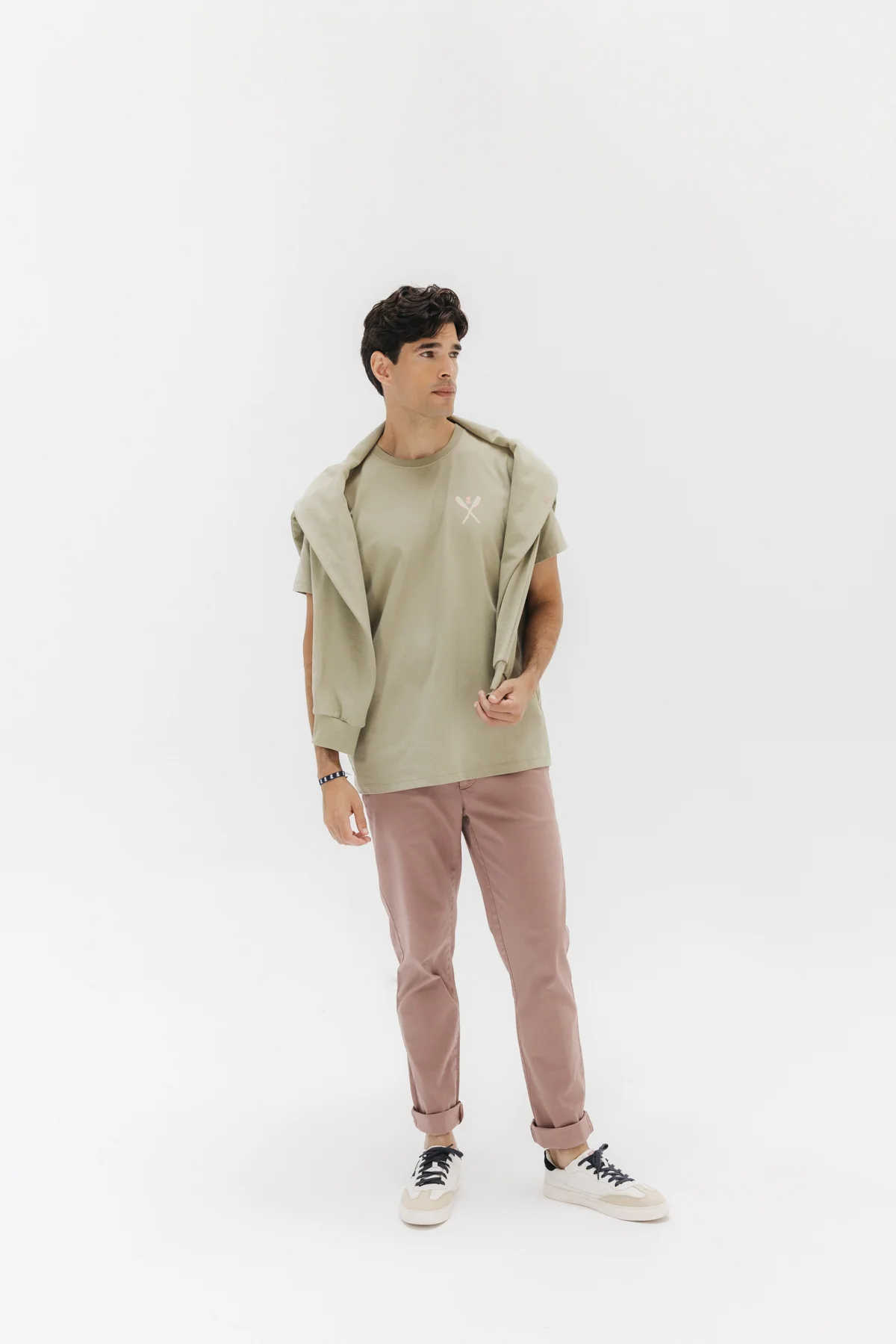 CAMISETA PALAS DIBUJADAS VERDE KHAKI - Image 3