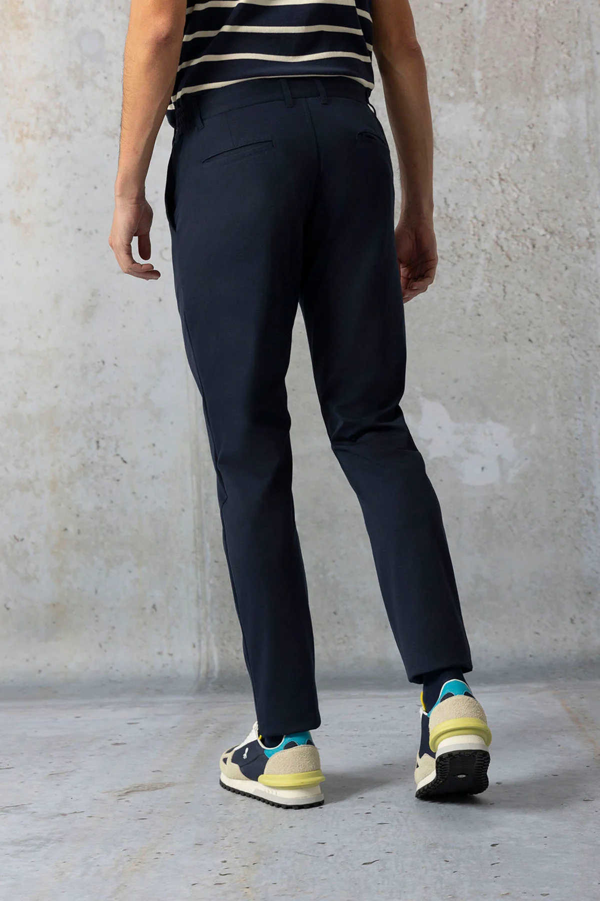 PANTALÓN SUPERCOMFORT AZUL MARINO - Image 4
