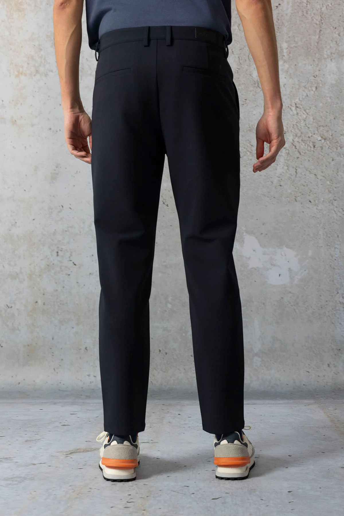 PANTALON TECNICO PERFECT AZUL MARINO - Image 4