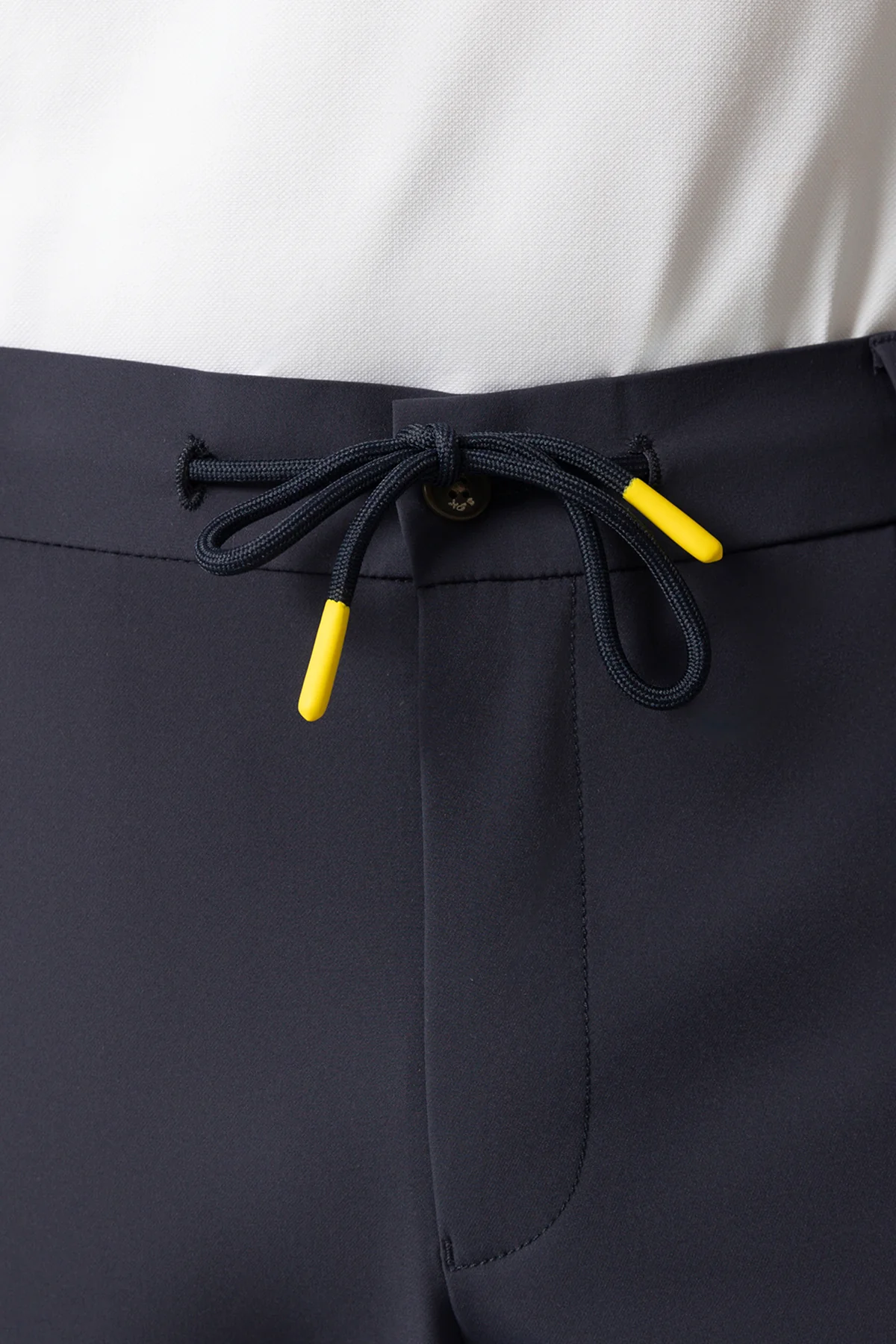 PANTALON TÉCNICO ULTRALIGERO CORDONES AZUL MARINO - Image 4