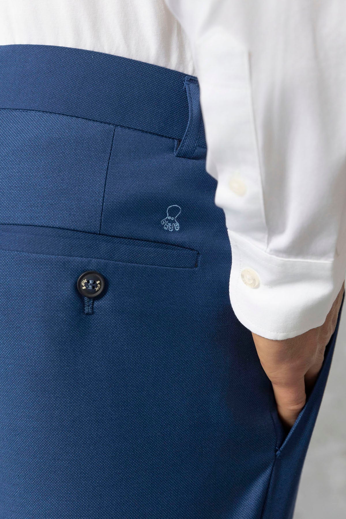 PANTALÓN TRAJE MICRODIBUJO AZUL MARINO - Image 6