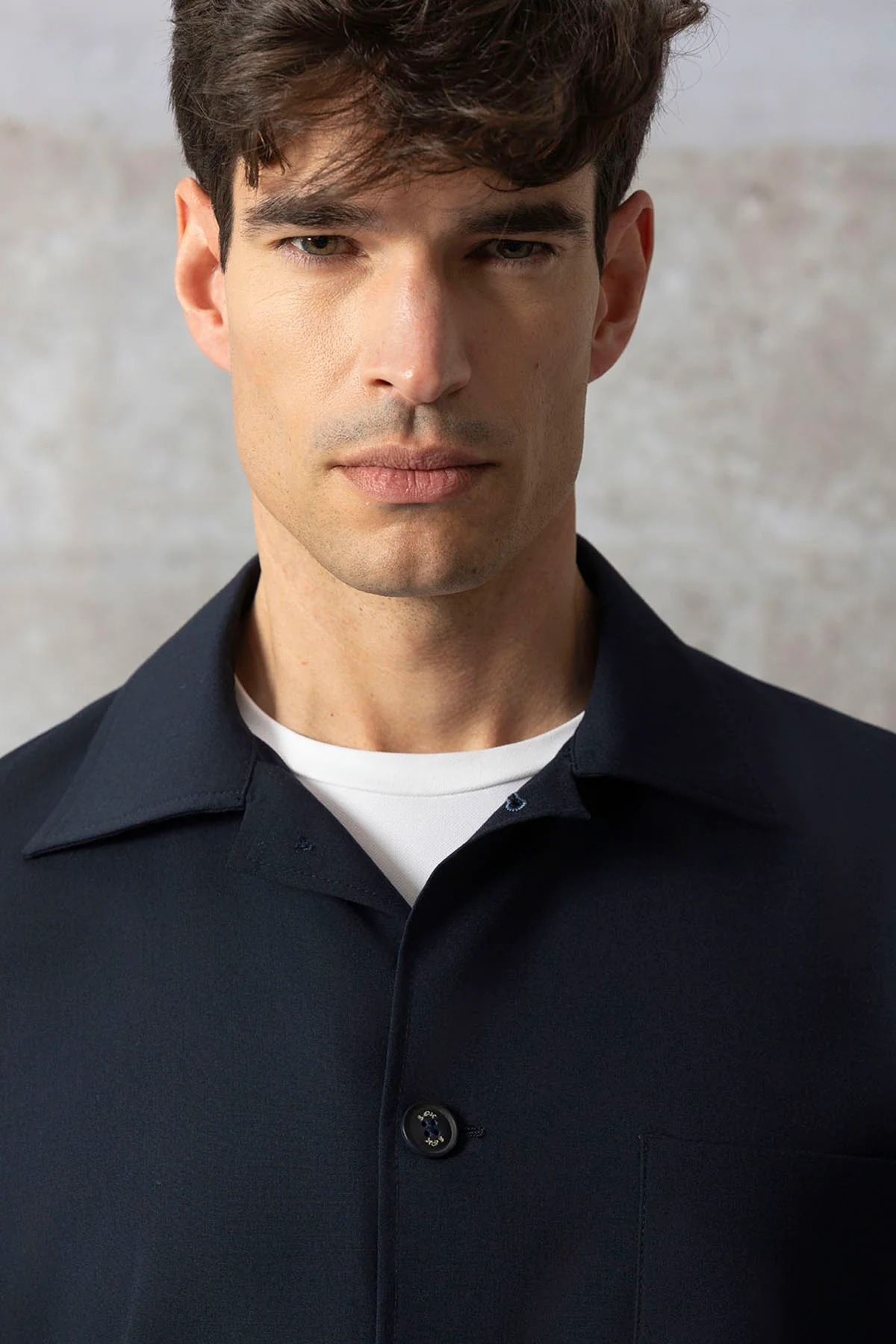 SOBRECAMISA CON LANA AZUL MARINO - Image 6