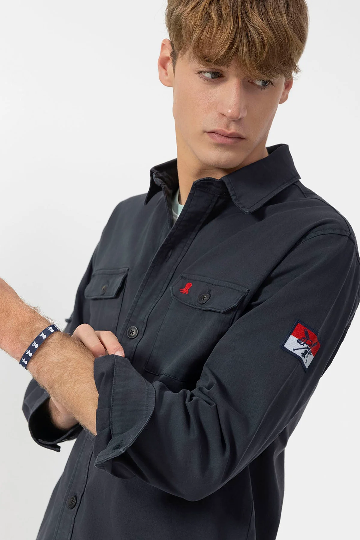 SOBRECAMISA DOS BOLSILLOS HERITAGE AZUL MARINO - Image 3