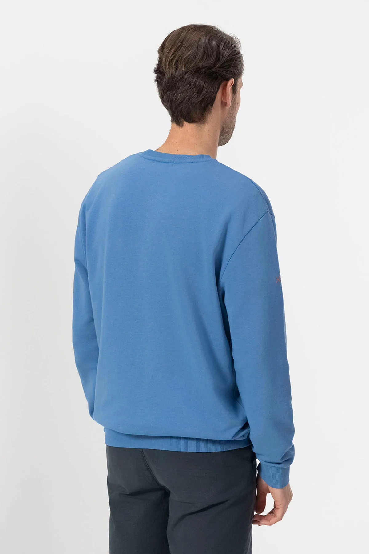 SUDADERA BÁSICA BORDADO A CONTRASTE ÍNDIGO - Image 3