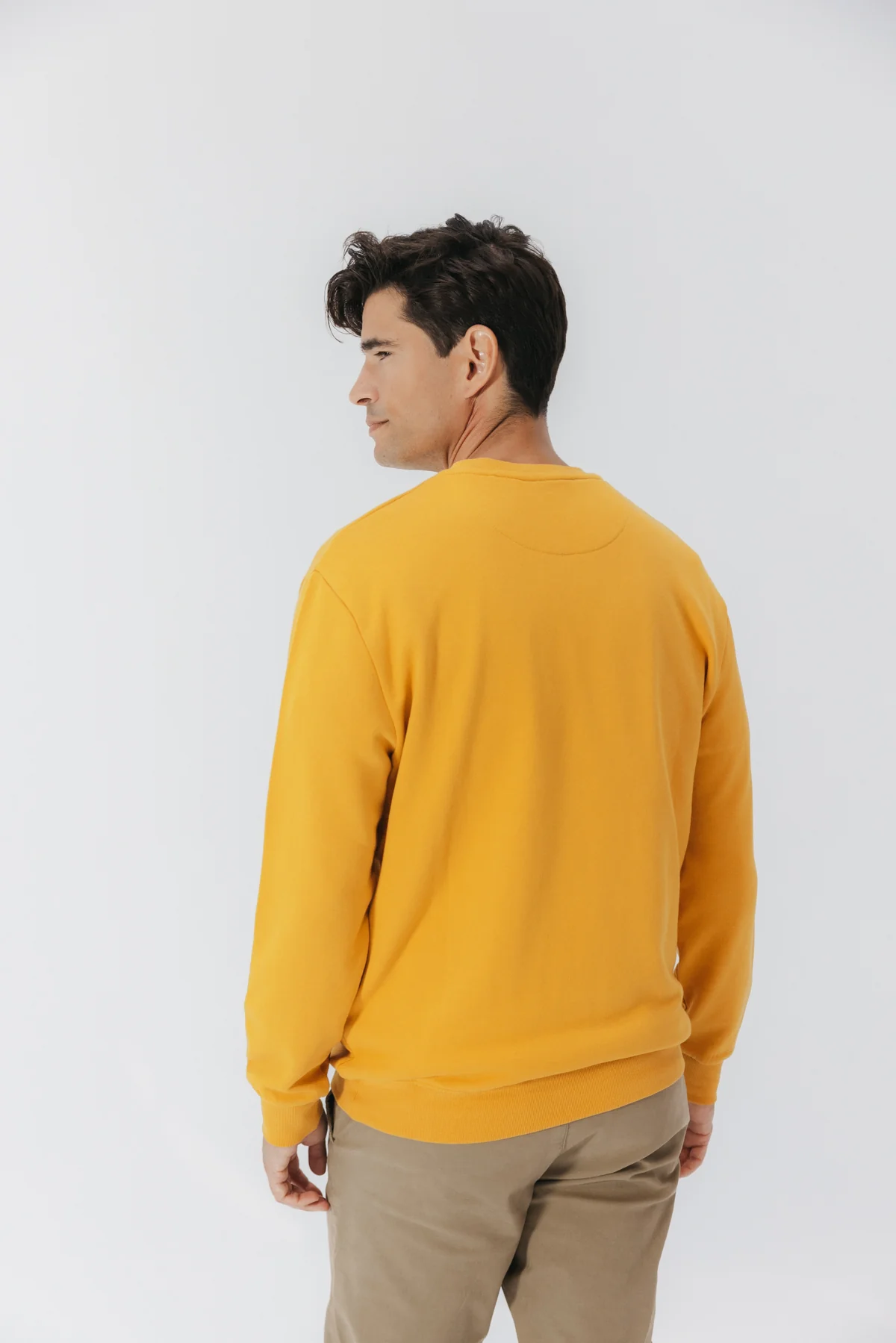 SUDADERA BORDADO CONTRASTE MOSTAZA - Image 3