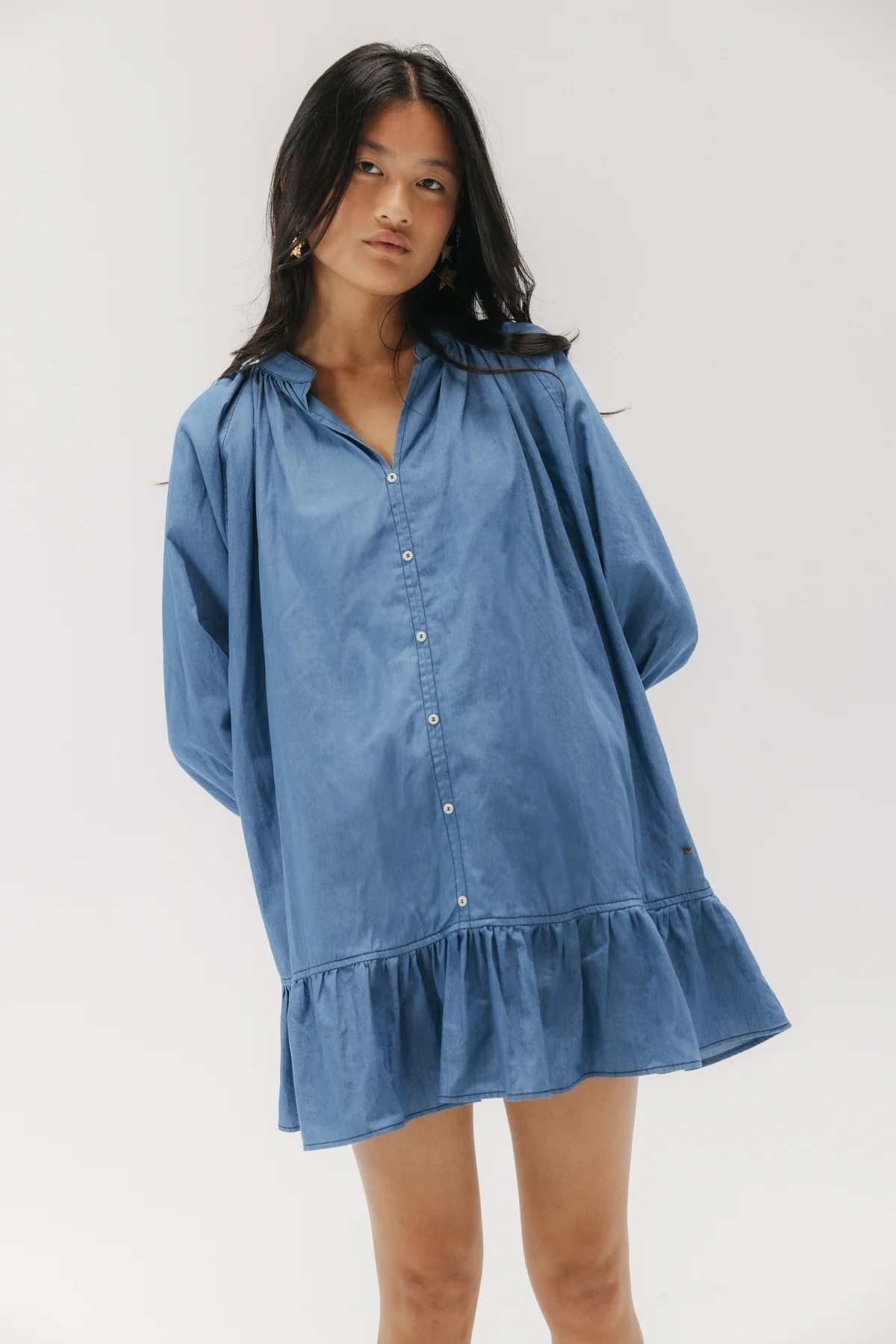 VESTIDO TEEN DENIM MANGA ABULLONADA AZUL CLARO - Image 3